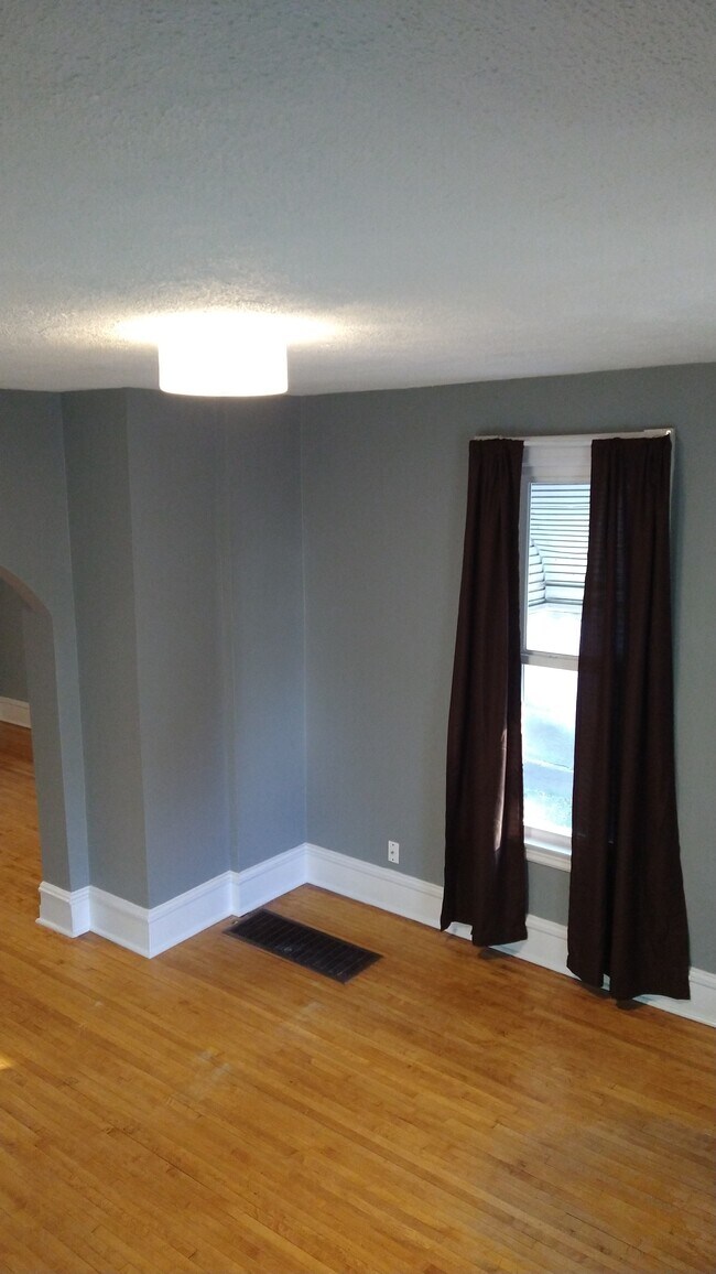 Living Room - 1519 Jefferson St NE