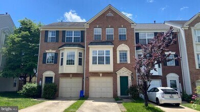 Building Photo - 18214 Gravinia Cir