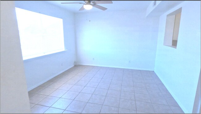 Foto del edificio - 2612 E Alta Vista Rd