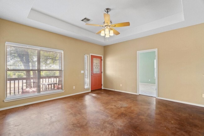 Foto del edificio - 102 Ashlee Ln
