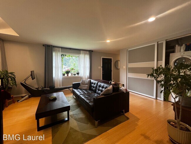 Foto del edificio - 2 br, 1 bath House - 3919 Halsey St