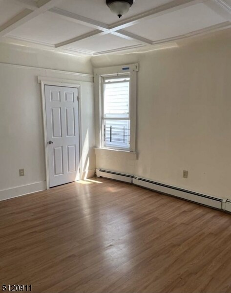 Foto principal - 262 Amherst St