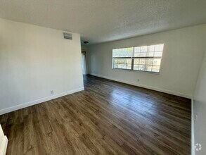 Building Photo - 3431 Helena Dr
