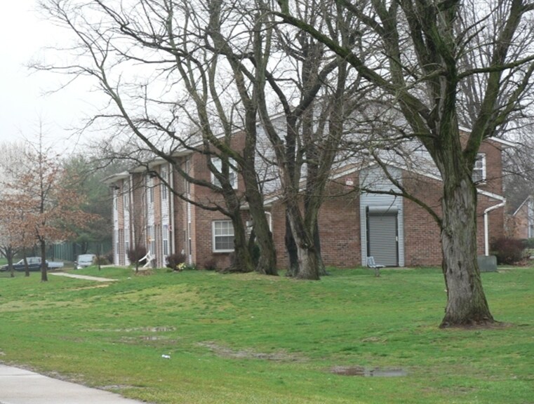 Building Photo - Harvest Point Apartments I & II