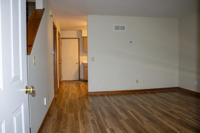 Foto del edificio - 2 bedroom in Yorkville IL 60560