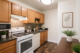 Building Photo - Cedar Creek Apartment Homes