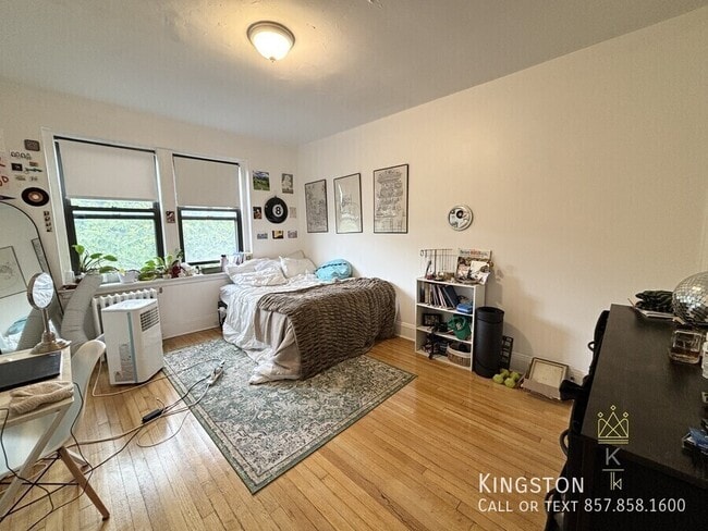 Foto del edificio - 137 Englewood Ave