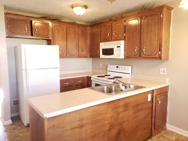 Foto del edificio - Coming in Feb! 3 Bed/2 Bath, Close to Post!