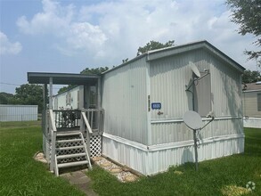 Building Photo - 6920 Leann Ln