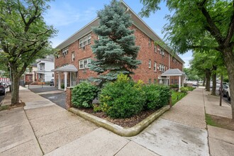 Building Photo - 226 Lincoln Ave