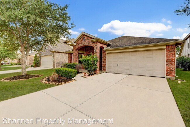 Building Photo - 3 br, 2 bath House - 26746 Henson Falls Dr