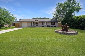 Building Photo - 8137 Imperial Dr