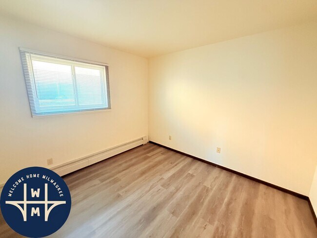 Foto del edificio - 8223 W Oklahoma Ave