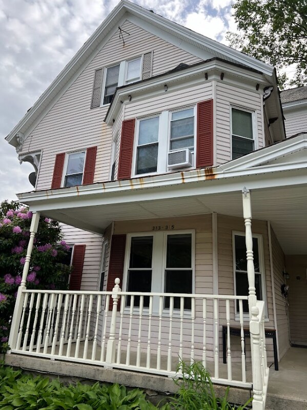 Foto del edificio - 315 Elm St