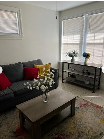 Foto del edificio - 2228 Riverland Dr