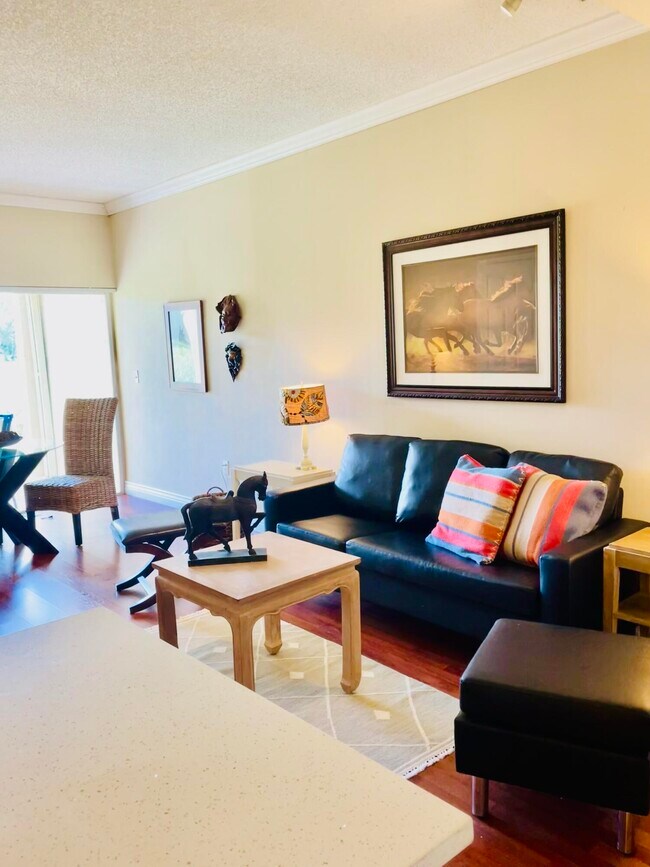 Foto del edificio - 2060 Greenview Shores Blvd