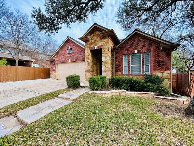 Building Photo - 240 Fort Mabry Loop