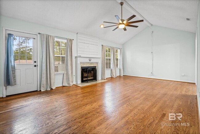 Building Photo - 142 Appomatox Dr