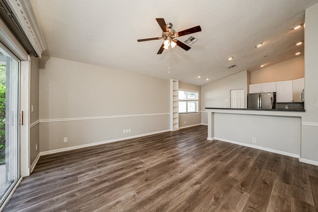 Building Photo - 4075 Sabal Lakes Rd