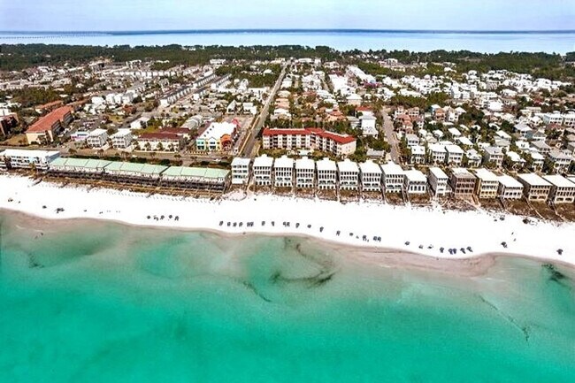 Building Photo - 91 St Simon Cir