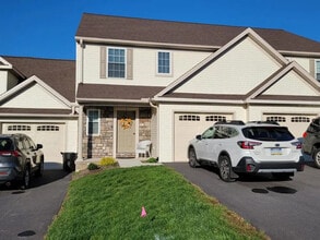 Building Photo - 4 Maize Cir