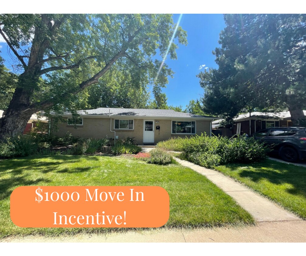 $1000 Move in incentive! Reduced $3295 BOU... - BOULDER HOME 5 BEDROOM, 3 FULL BATHS GREAT...
