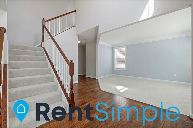 Building Photo - 25207 Barley Grass Sq