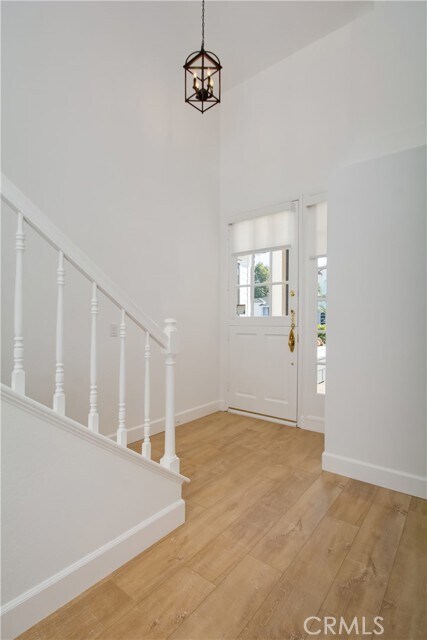 Building Photo - 505 Dahlia Ave