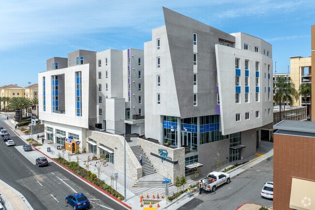 Topaz - Topaz Apartments