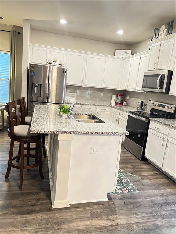 Foto del edificio - 1775 Labonte Pkwy