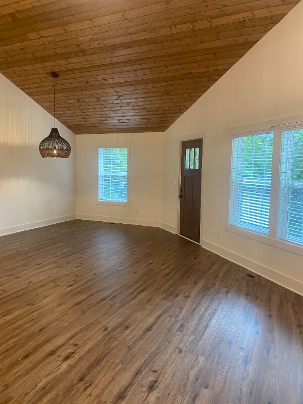 Foto del edificio - 108 Suzanne Dr