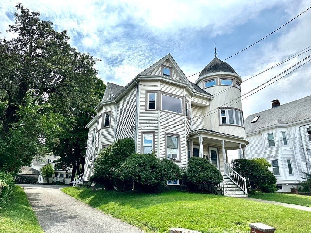 Primary Photo - 148 George St