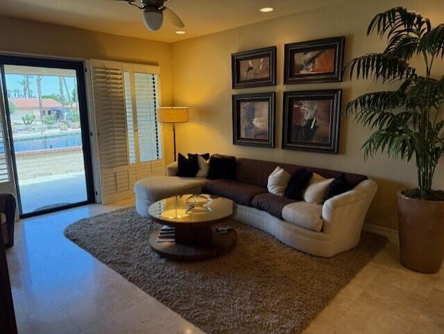 Building Photo - 28 La Cerra Dr