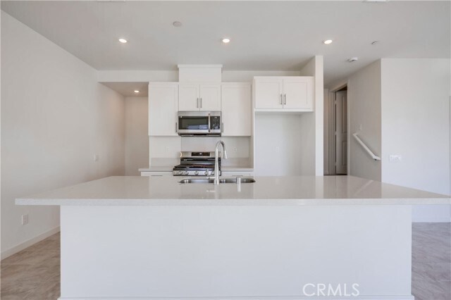 Building Photo - 1572 Lima Way