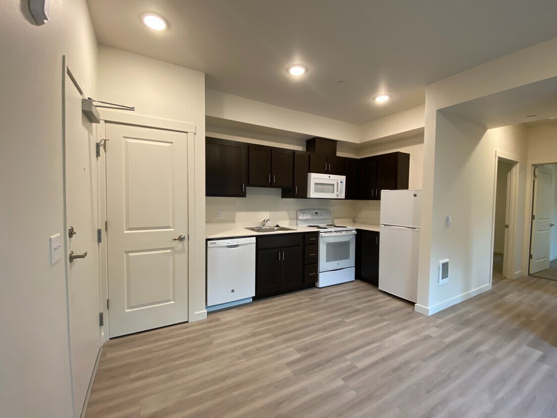 Foto del edificio - 6263 N Cecelia St