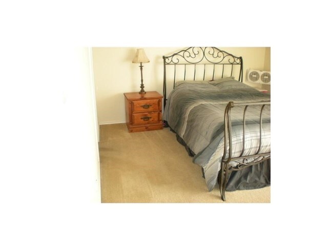 Building Photo - 9607 Nightjar Dr