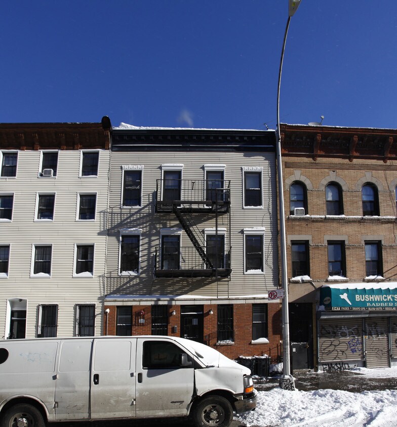 Building Photo - 245 Irving Ave