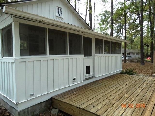 Foto del edificio - 224 Holly Hill Rd