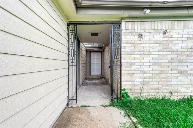 Foto del edificio - 11554 Chesswood Dr