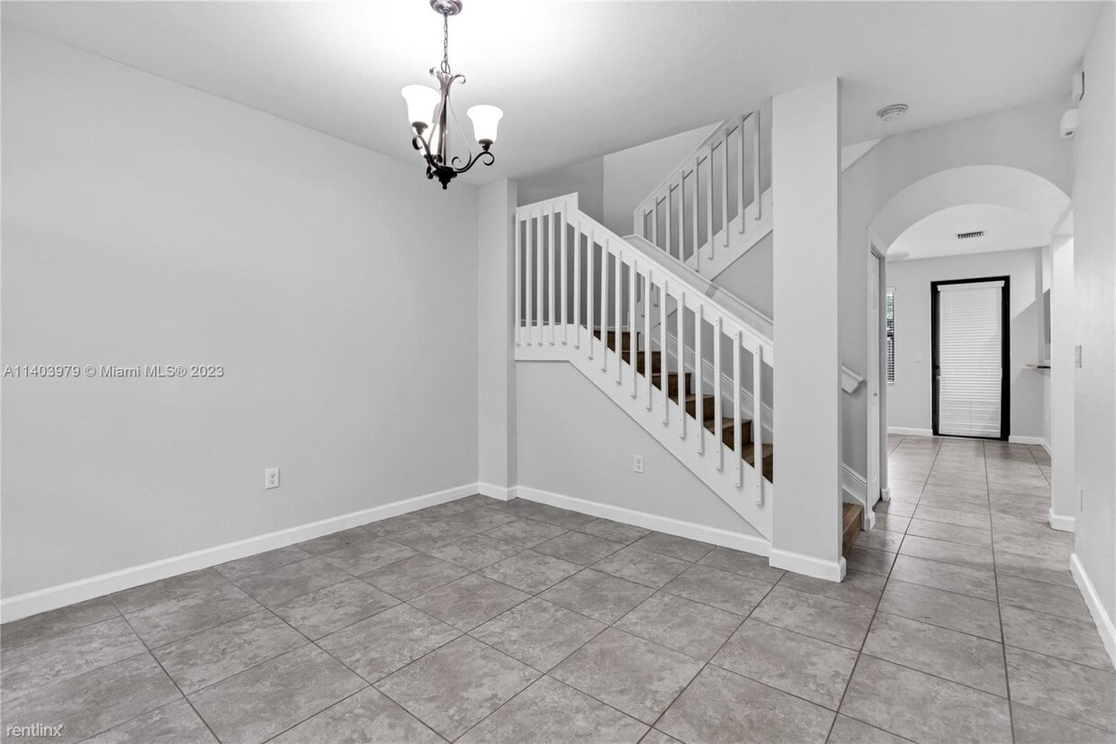 Primary Photo - 3 br, 2.5 bath House - 11737 SW 239th St #...