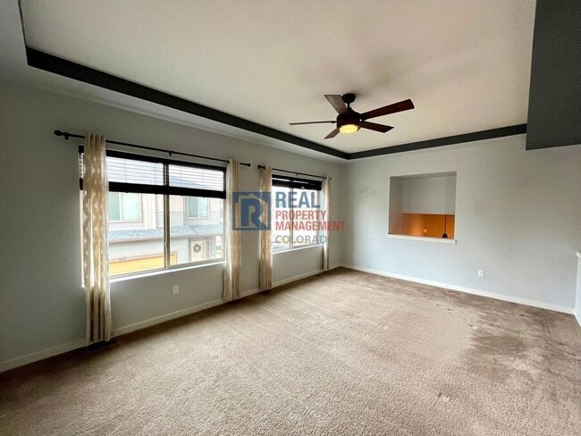 Foto del edificio - 6187 Mineral Belt Dr