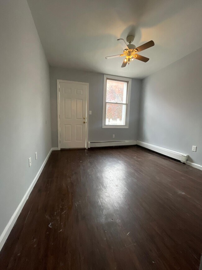Foto del edificio - 51 E 21st St