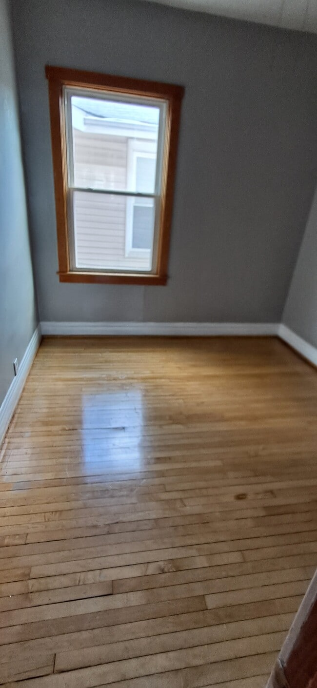 Bedroom 1 - 6100 S Kildare Ave