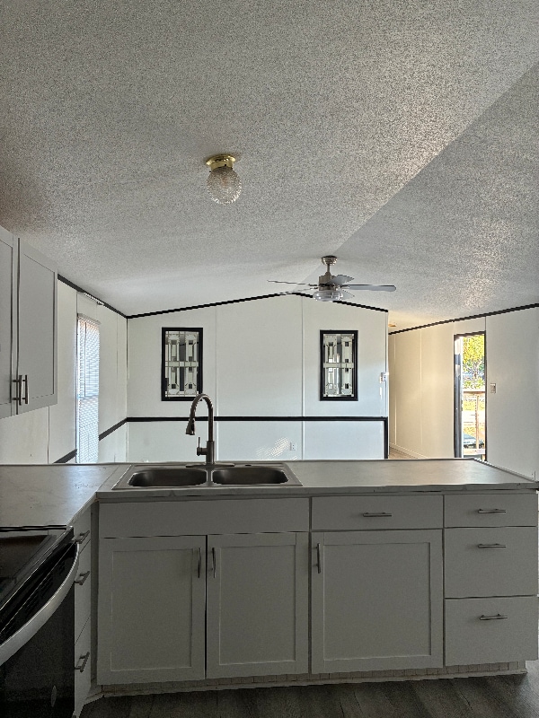 Building Photo - 212 Quail Ridge Dr