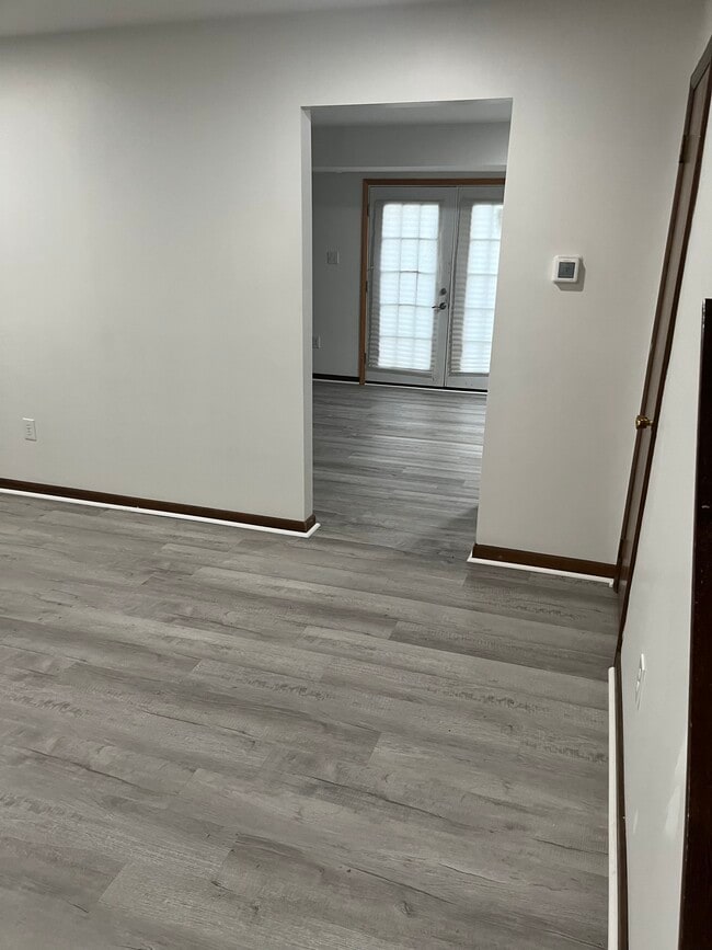 Building Photo - 5136 Pecan Dr