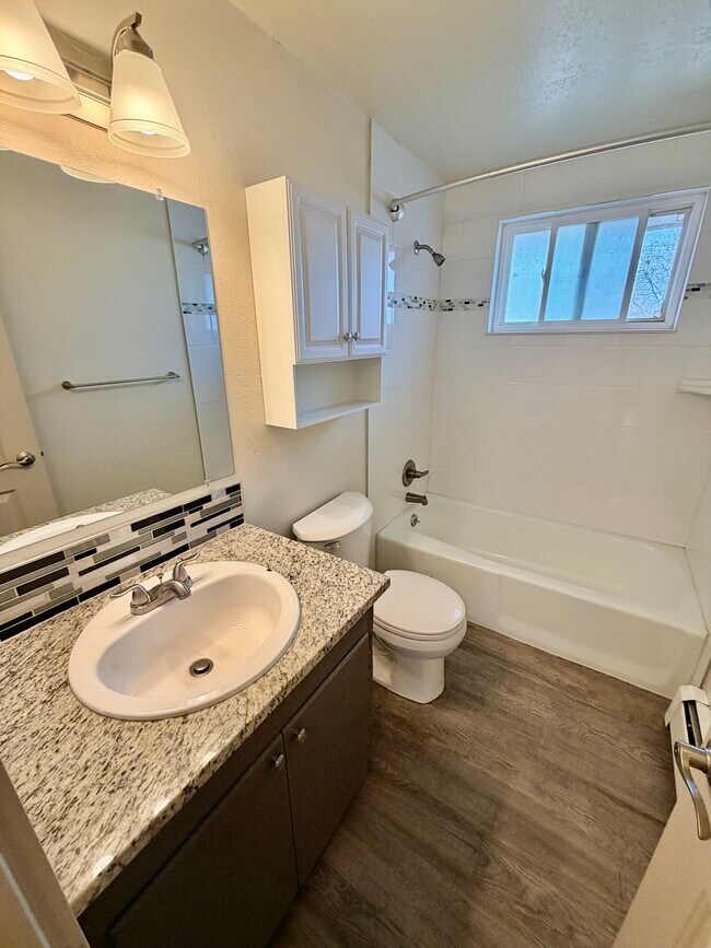 Foto del edificio - 45 Denver Way