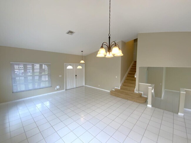Building Photo - 18152 Blue Lake Way