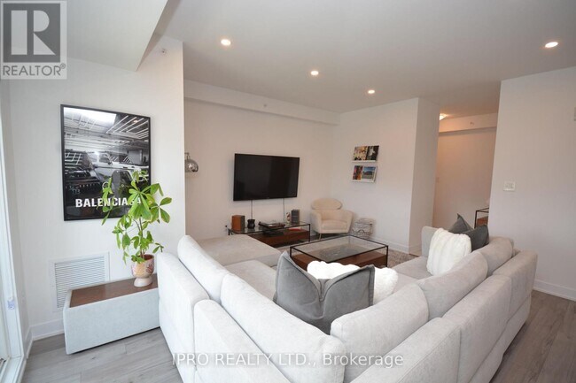 Photo du bâtiment - 8-418 Culinary Ln
