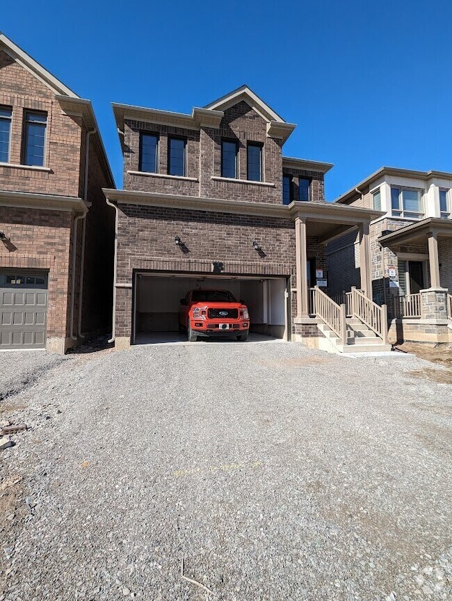 New Apartments, Condos and Houses for Rent in Barrie, ON with Extra