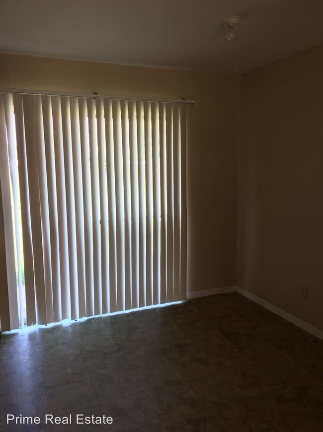 Foto del edificio - 742 Purdue Rd